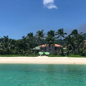 Di 140 M² Con 4 Anse Royale
